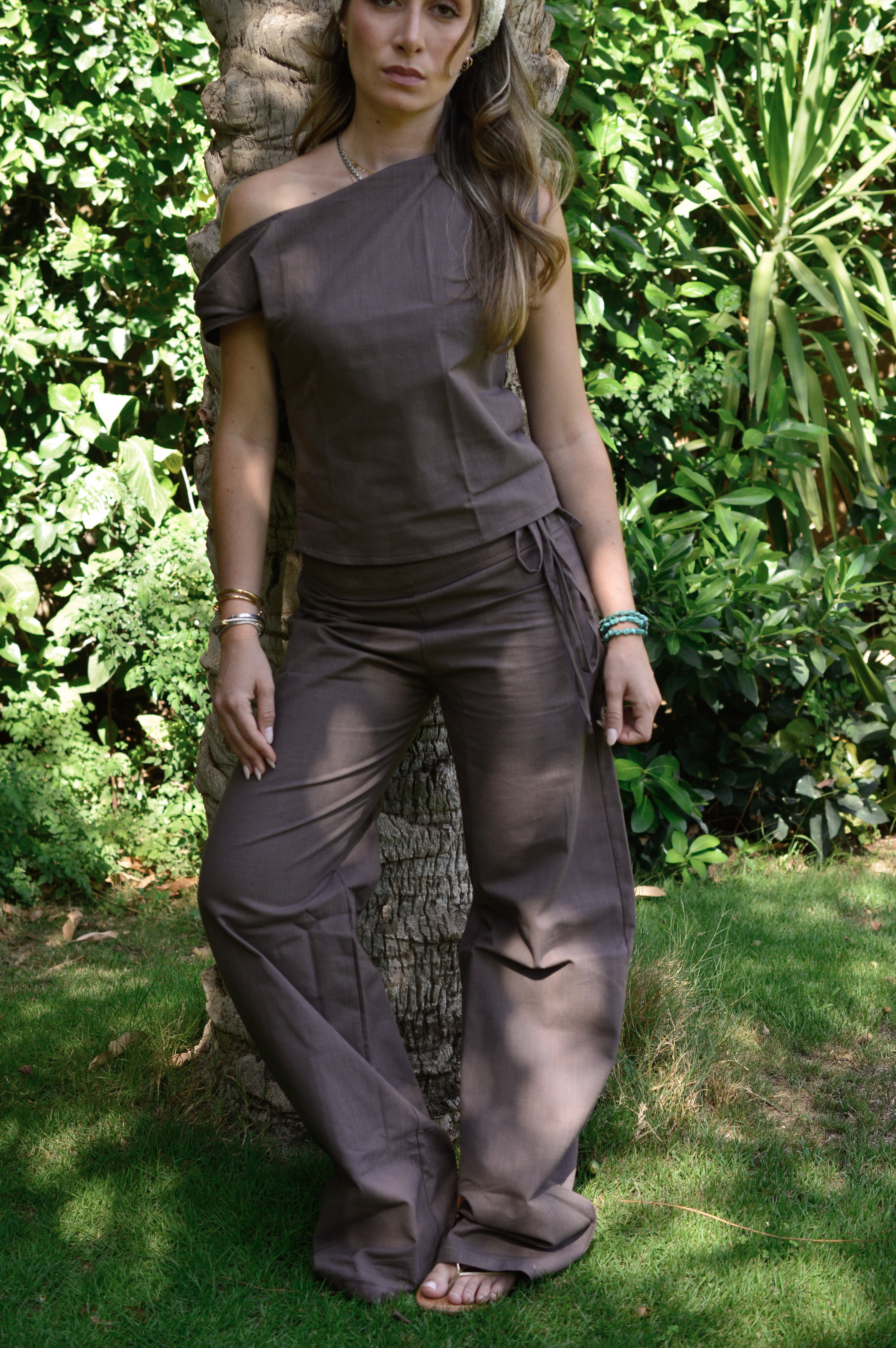 Salt Air Off-Shoulder Top - Cocoa