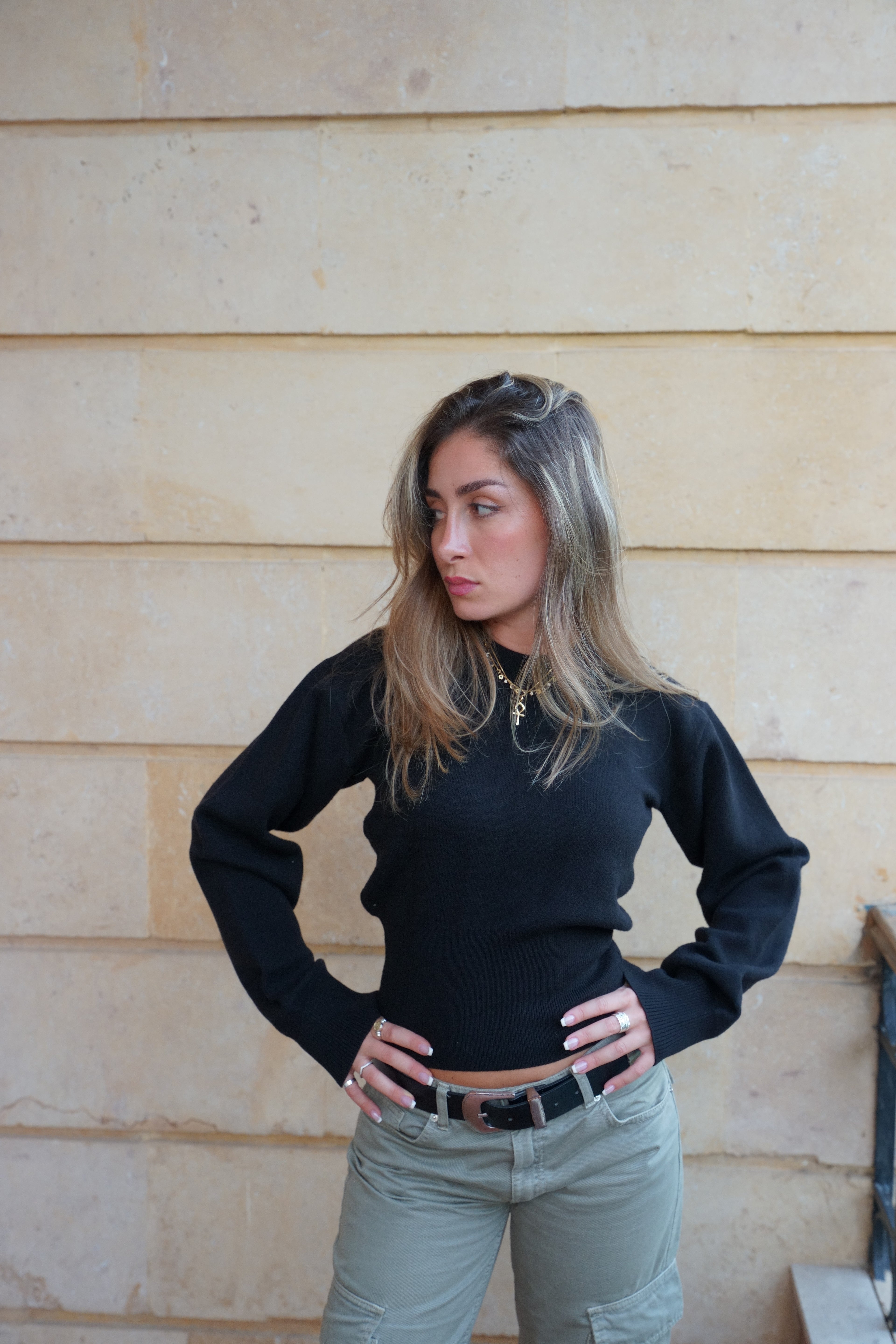 Contour Pullover - Obsidian